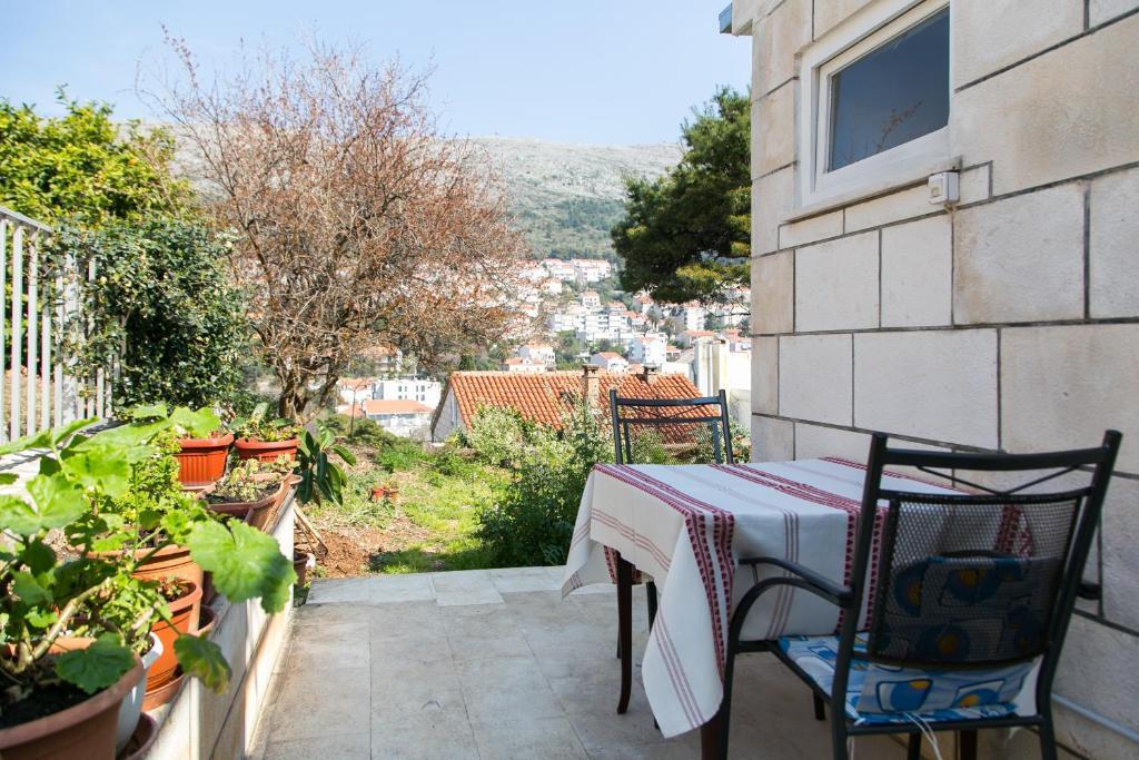 Apartment Raguz *