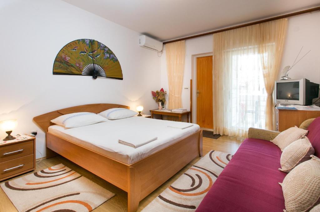 Apartment Raguz *